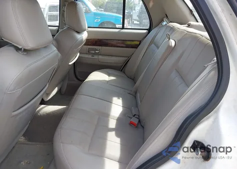 2008 Mercury Grand Marquis Ls z USA, uszkodzony, nr VIN 2MEFM75V78X606712